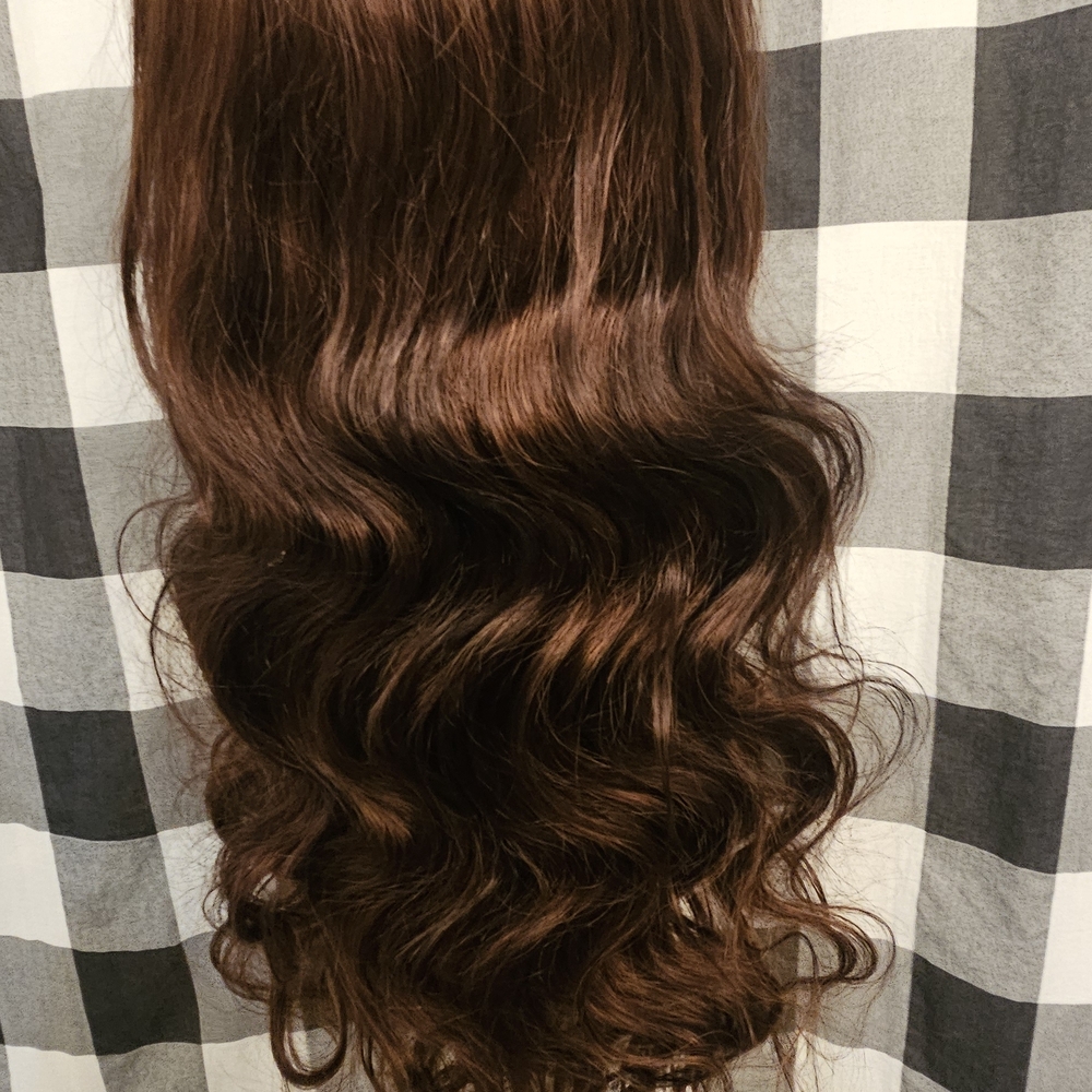 Luxurious Brown Wavy Hair Wig